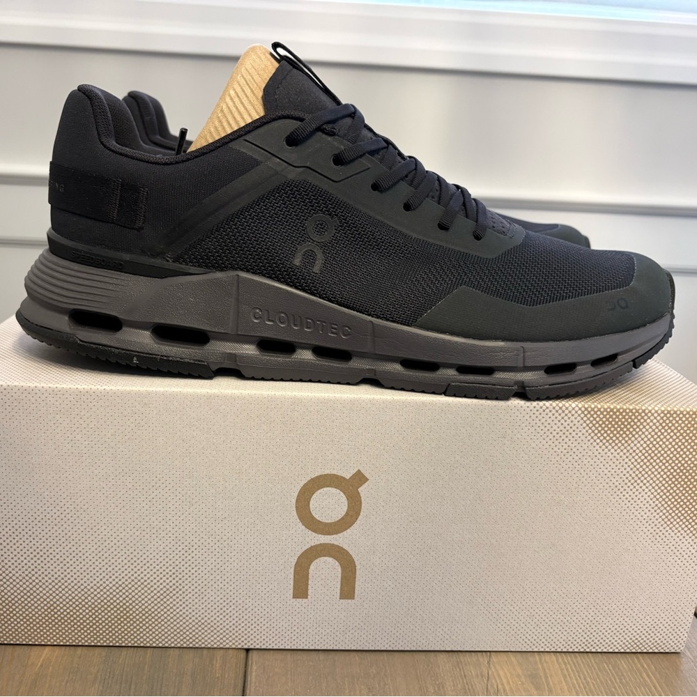 On Cloud Running Cloudnova Form 2 TT (NEW)